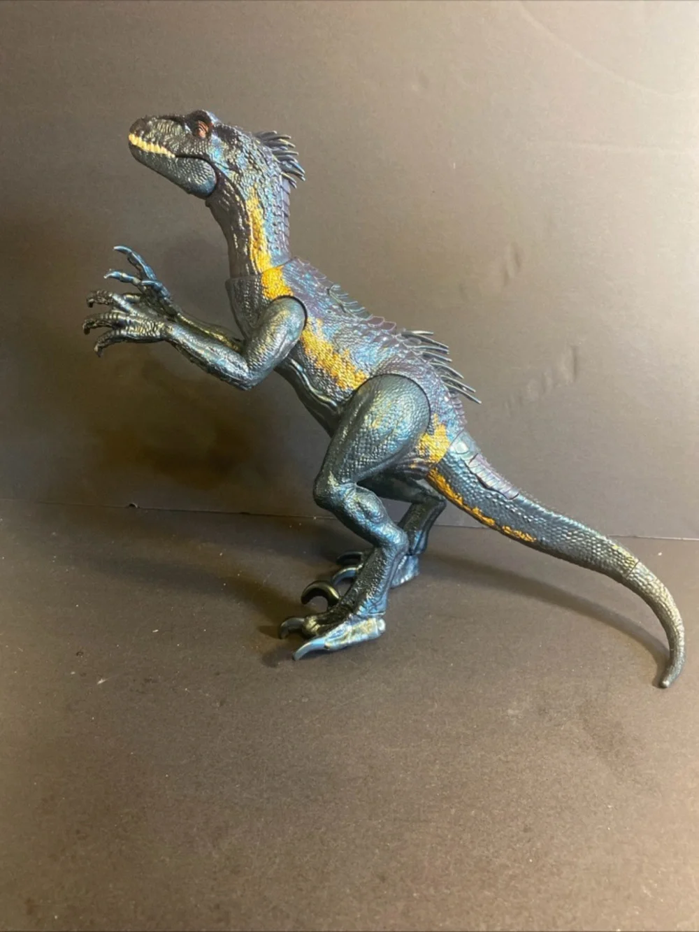 Jurassic World Track‎ 'n Attack Indoraptor Figure